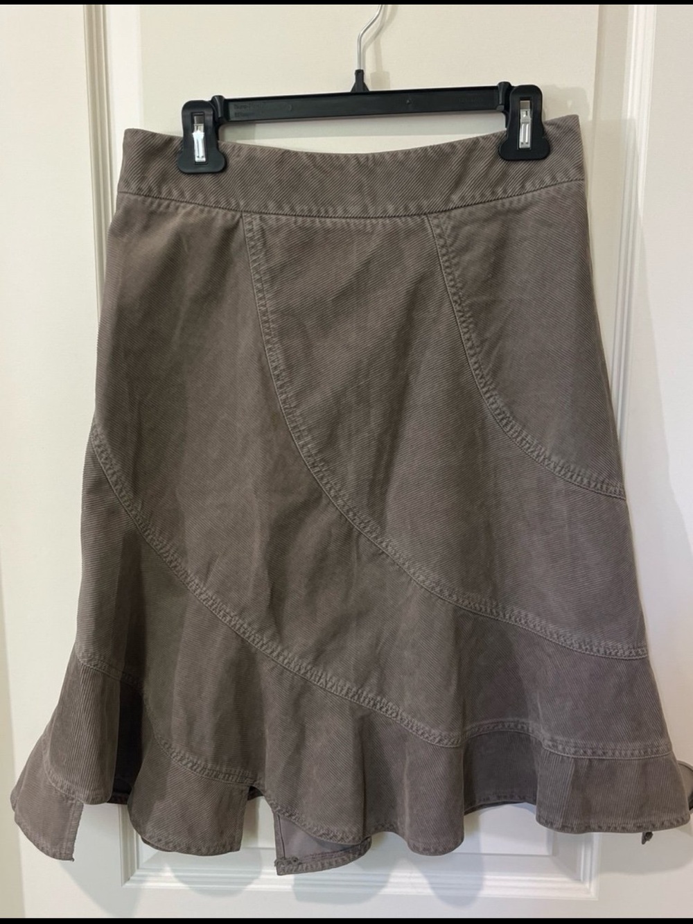 DKNY Corduroy Gray Flowy Ankle Length Skirt Women’s 6